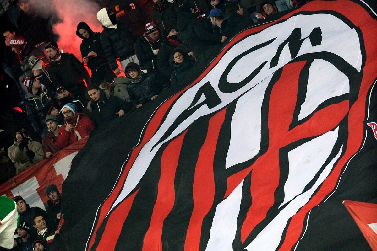 Serie A: AC Milan-Inter Mediolan już do 917 zł! (transport+bilet na mecz+nocleg)