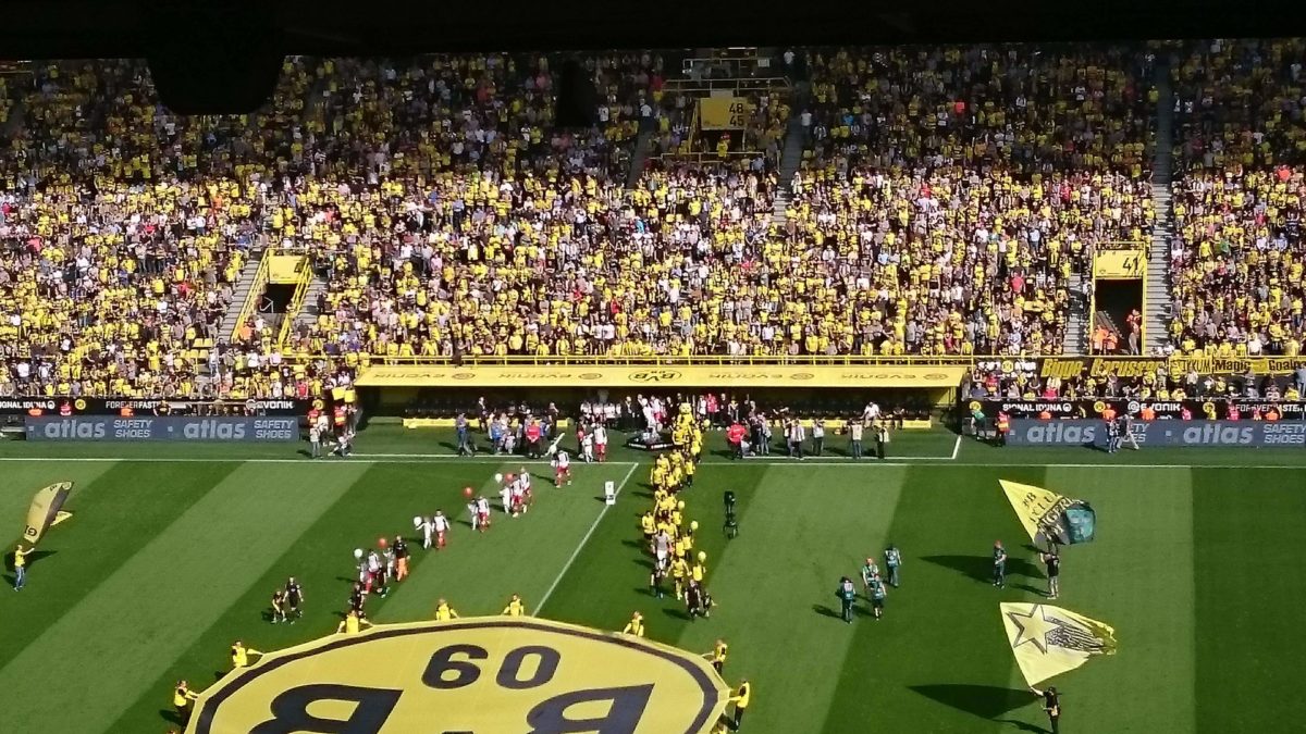 Champions League: Borussia Dortmund-AS Monaco już od 688 zł! (transport+bilet na mecz+nocleg)
